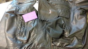 Une poche trouée, pas de problème, je peux la changer quelque soit le vêtement